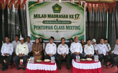 Milad ke-17 MTsN 3 Bolsel Dirangkaikan dengan Penutupan Class Meeting, Kakan Kemenag Apresiasi Kesuksesan Madrasah